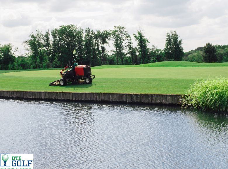 Resilient Golf Course Turf