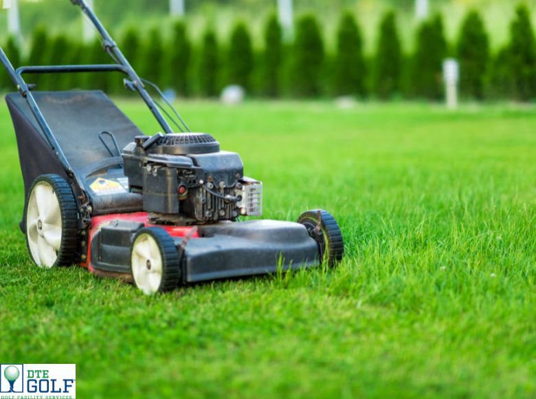 Crabgrass on Putting Greens